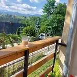 Dom Tatrzanski Widok * Bustryk