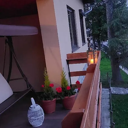 Dom Tatrzanski Widok ブストリク